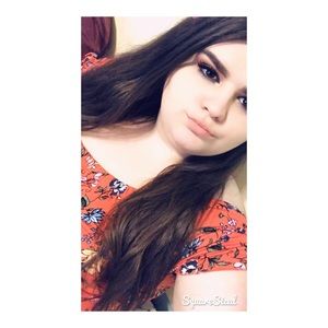 Meet your Posher, Brianna